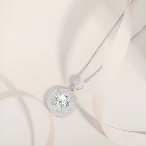 Colar Feminino de Prata Zircônias Lunnelé™