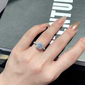 Anel Feminino Prata 925 Zircônia Brilhante Lunnelé™
