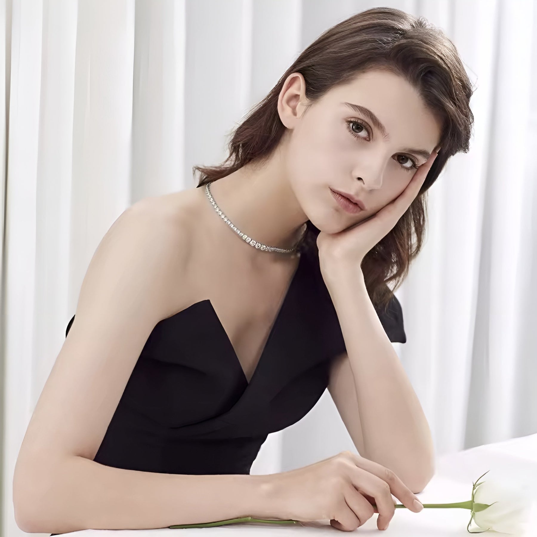 Colar de Prata Feminino com Zircônias Lumiere Lunnelé™