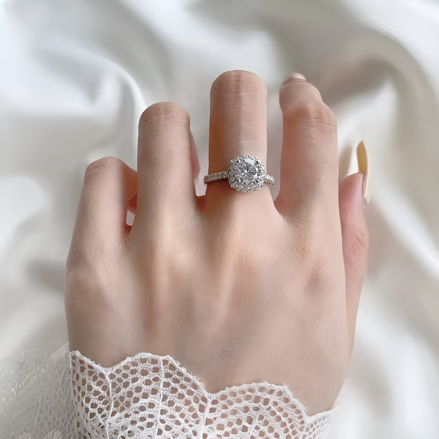 Anel Feminino Prata 925 Zircônia Brilhante Lunnelé™