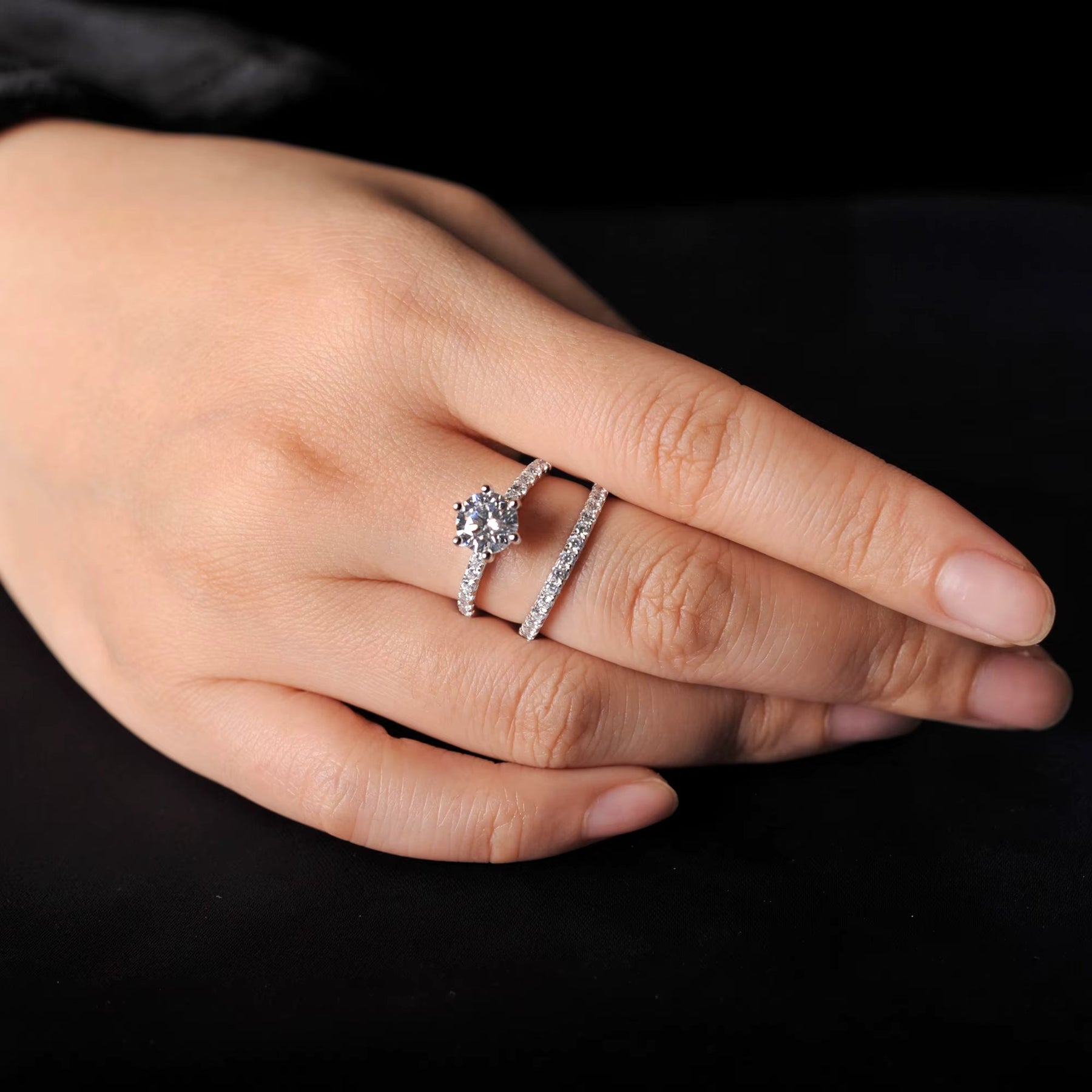 Anel Feminino de Prata 925 Duplo com Zircônia Lunnelé™