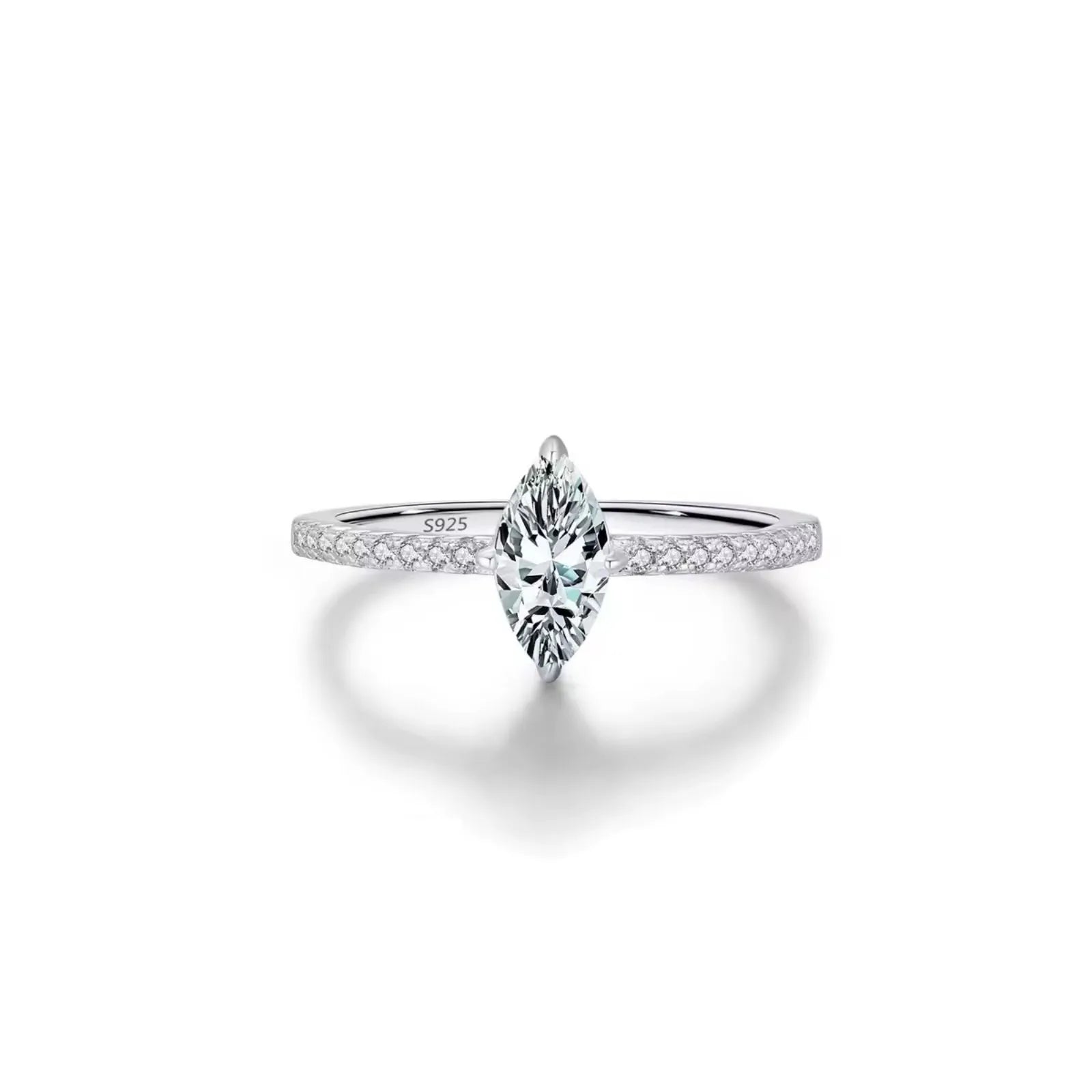 Anel de Noivado Marquise em Prata 925 com Moissanite 0,5ct Lunnelé™