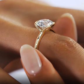 Anel Solitário com Moissanite 1ct Banho de Ouro 18K Lunnelé™ - foto 5