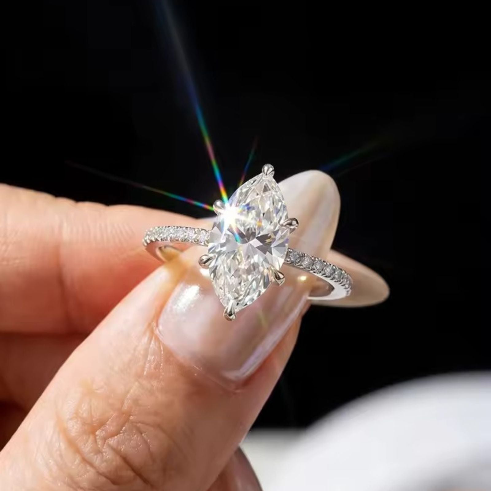Anel Solitário Marquise em Prata 925 com Moissanite 2ct Lunnelé™ - foto 2
