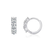 Brinco Argola Trilogia em Prata 925 com Moissanite 0,30ct Lunnelé™