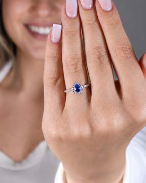 Anel Gota Safira com Zircônias em Prata 925 Lunnelé™ - foto 4