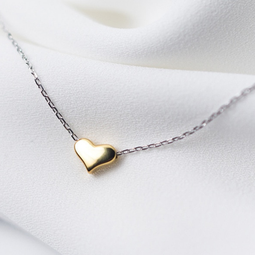 Colar Coração Dourado e Corrente em Prata Lunnelé™