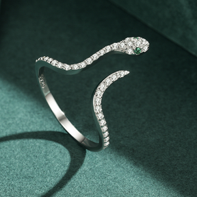 Anel Serpente Cravejado Zircônia Prata 925 Lunnelé™
