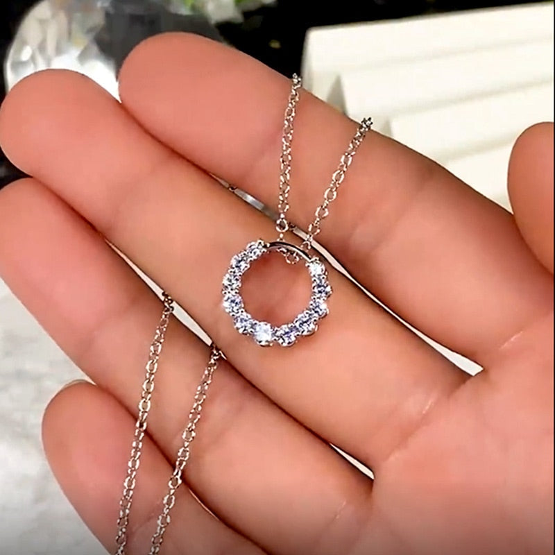 Colar com Pingente Pedras Zircônia Lunnelé™