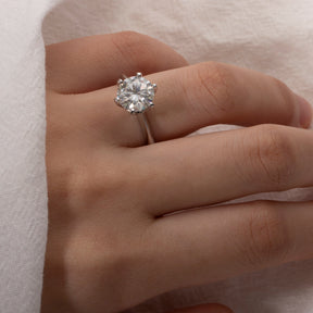 Anel Solitário Clássico Prata 925 com Moissanite 1ct Lunnelé™ - foto 4