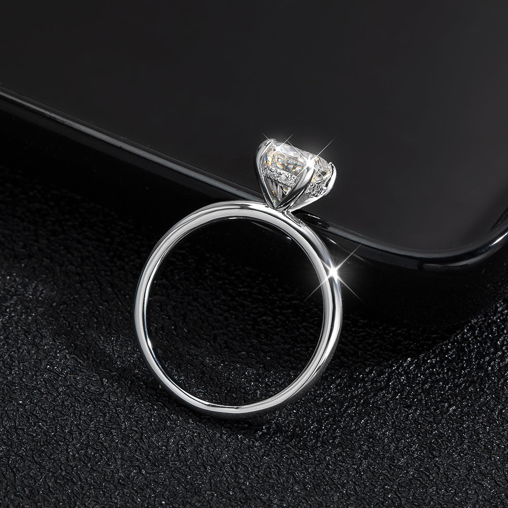 Anel Solitário com Moissanite Oval 2ct Prata 925 Lunnelé™ - foto 5