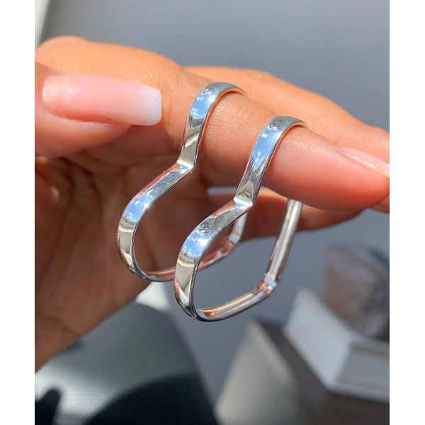 Argola Coração Média Prata 925 Lunnelé™ - foto 5