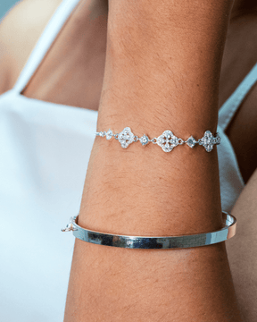 Bracelete Fio Quadrado Prata 925 Lunnelé™ - foto 4